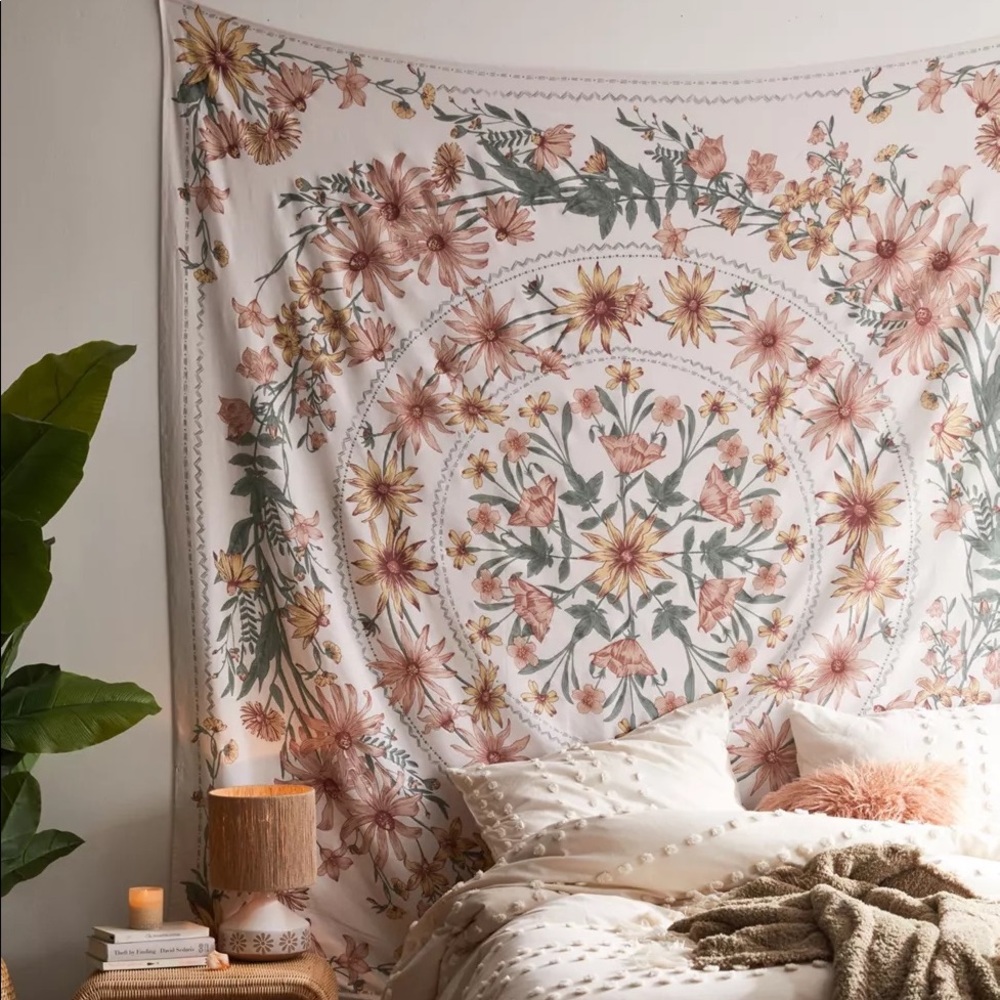 NWT Urban Outfitters Clara Floral Tapestry Hippie